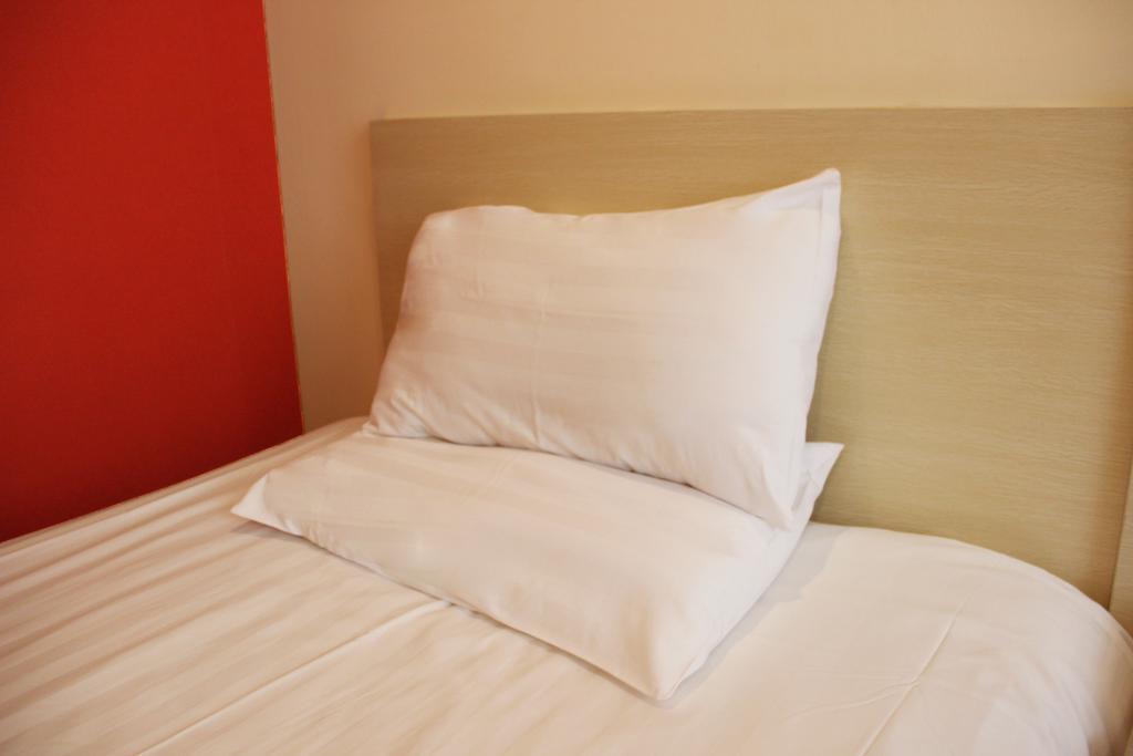 Hanting Express Kunming Stadium Branch Buitenkant foto