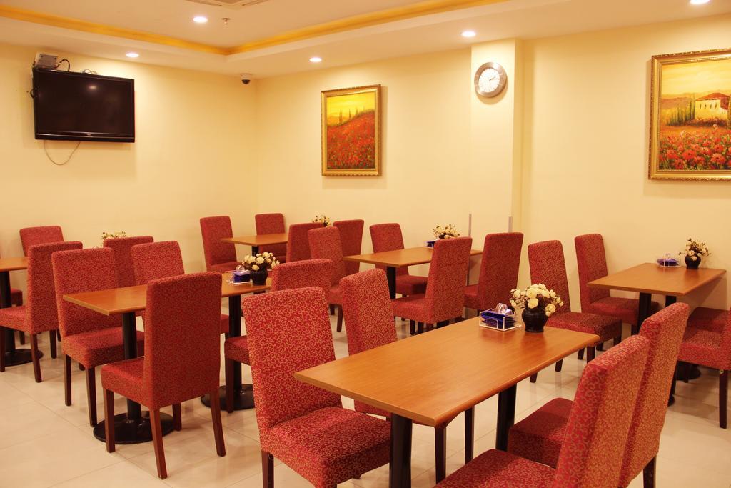 Hanting Express Kunming Stadium Branch Buitenkant foto